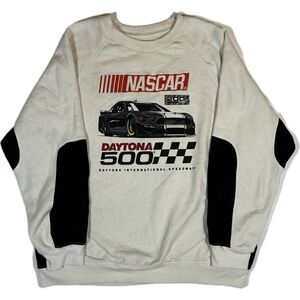 NASCAR Daytona Graphic Crewneck Pullover Sweatshirt off white and black 2XL